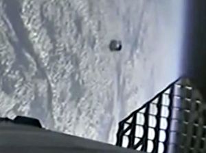 Pemburu Alien Klaim Lihat UFO di Tengah Peluncuran Roket SpaceX