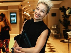 Jawaban Santai Vicky Burky Ditanya Kenapa Belum Nikah