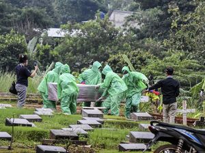 Anies Lapor ke Maruf Amin: 401 Jenazah Dimakamkan Pakai Protap COVID-19