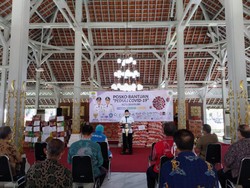 Pemkot-Pengusaha Bandung Salurkan 23 Ribu Sembako untuk Warga Miskin