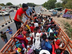 Setelah Lockdown Diberlakukan Secara Nasional, Situasi di India Kacau Balau