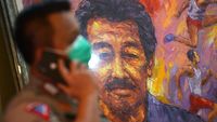 Potret Jenazah Bob Hasan Disemayamkan di Rumah Duka