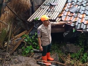 Hujan Deras Picu Longsor di Enam Lokasi Bandung Barat