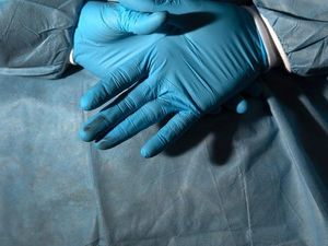 Nakes Kena Jerat Pasal Penista Agama Gegara Mandikan Jenazah Corona