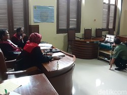 Menengok Suasana Sidang Online Perdana di Pengadilan Sragen