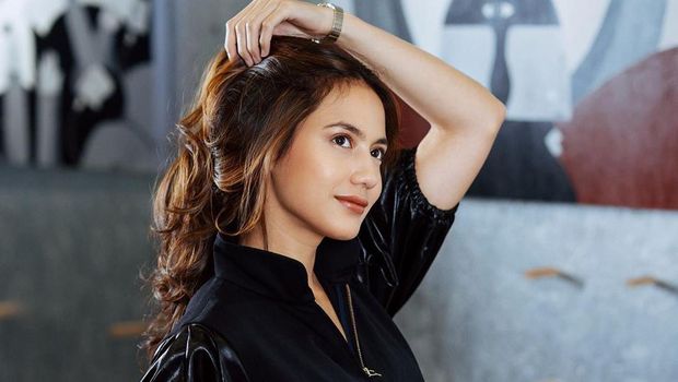 Pevita Pearce