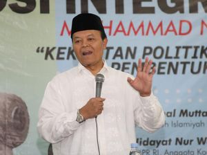 HNW: Darurat Sipil Atasi Corona, Ibarat Bunuh Nyamuk dengan Bazooka HNW: Darurat Sipil Atasi Corona, Ibarat Bunuh Nyamuk dengan Bazooka