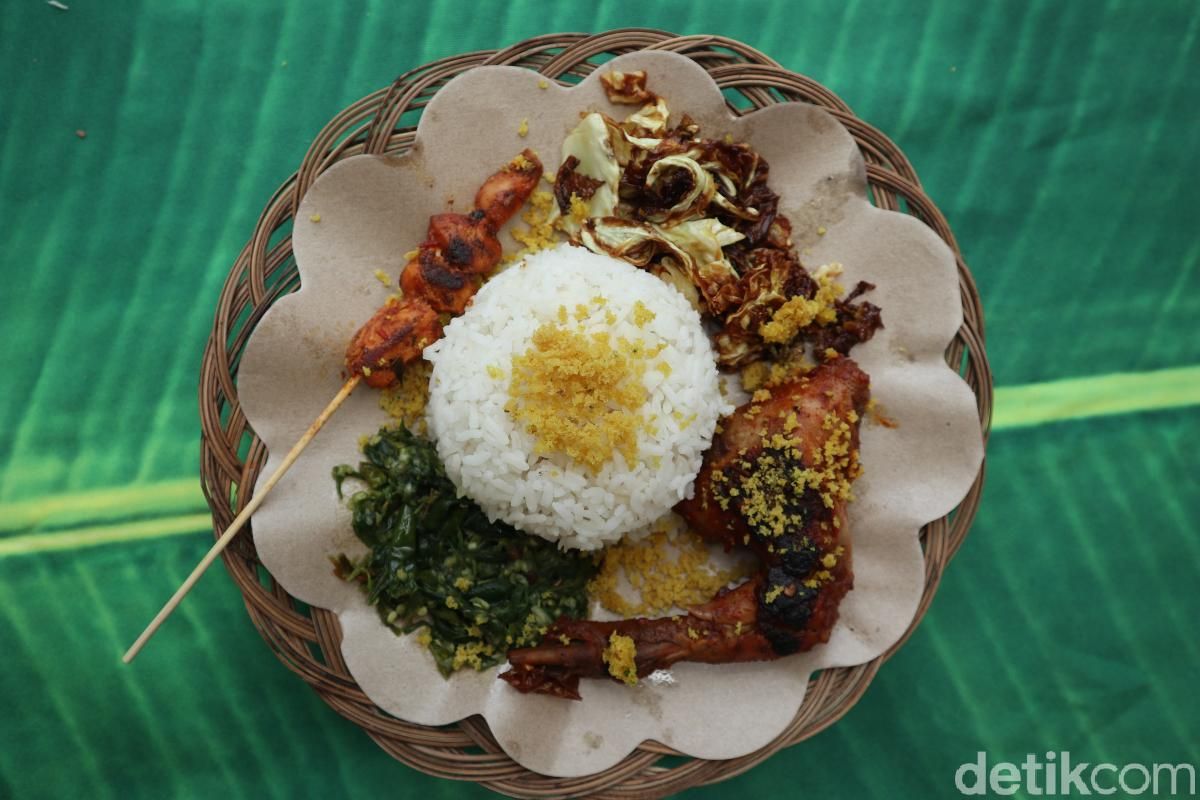 Huahh! Kepincut Nikmatnya Ayam Goreng Sambal Hijau UNJANI Cimahi