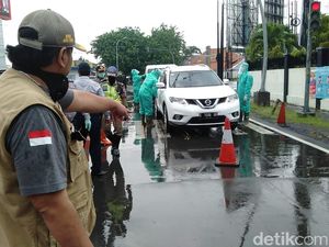 Isolasi Kota Tegal Hari Pertama, Kekurangan Tim hingga Ada Warga Keberatan Isolasi Kota Tegal Hari Pertama, Kekurangan Tim hingga Ada Warga Keberatan