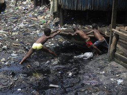 Hantu Pengangguran dan Kemiskinan Bayangi Ekonomi RI