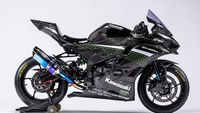 Penampilan Kawasaki Ninja 250 4 Silinder Berbaju Balap