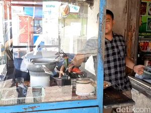 Imbas Corona, Pedagang Sepi Pembeli dan Sopir Angkot Ngasuh Jok