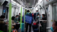 Potret: Wuhan yang Mulai Move On