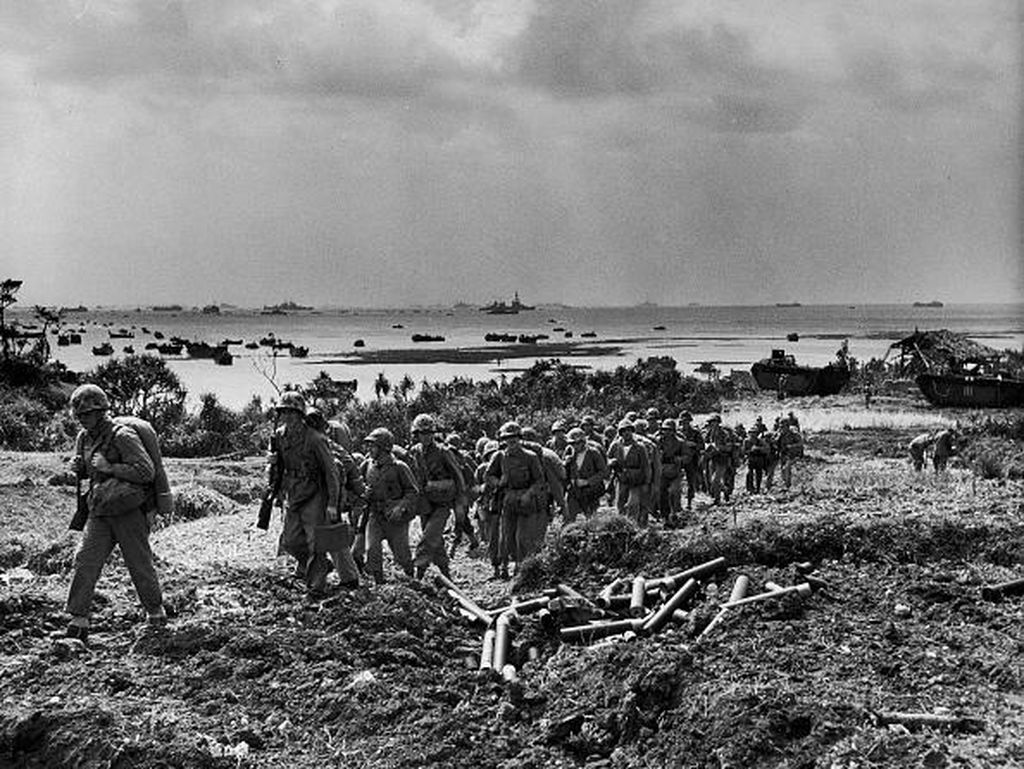 Hari Ini di Tahun 1945, Sekutu Mulai Serbu Okinawa Hari Ini di Tahun 1945, Sekutu Mulai Serbu Okinawa