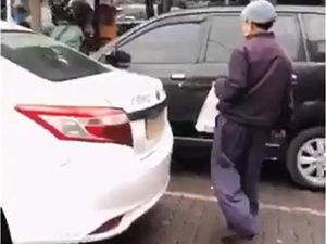 Kisah Haru Sopir Taksi di Lebak Bulus yang Ditraktir Makan Penumpangnya