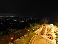 Ini Spot Terbaik untuk Melihat Yogyakarta dari Ketinggian