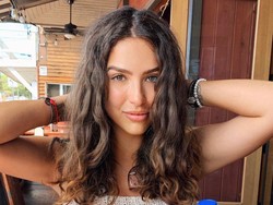 Selamat Usai Diterjang Tornado, Model Playboy: Anjingku Menyelamatkanku