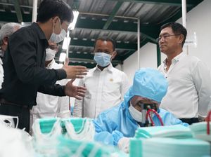 Cegah PHK Karyawan, Pengusaha Banting Setir Bikin Alkes dan APD