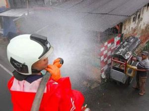 Penyemprotan Disinfektan Langsung ke Tubuh Malah Bisa Membahayakan Kesehatan