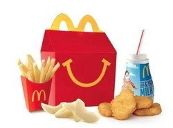 McDonalds Tutup, Ibu Ini Bikin Kotak Happy Meal Untuk Hibur Anaknya