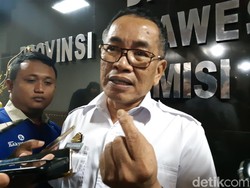 Diisolasi karena Positif Corona, Kadinkes Sulsel Update Data COVID-19