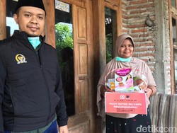 Donasikan Gaji 6 Bulan, Anggota DPR Ini Bagi Nutrisi Ibu Hamil-Buku Anak