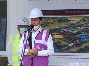 Jokowi: TKI di Malaysia Mudik Harus Diawasi Sehingga Tak Bawa Corona Masuk Desa