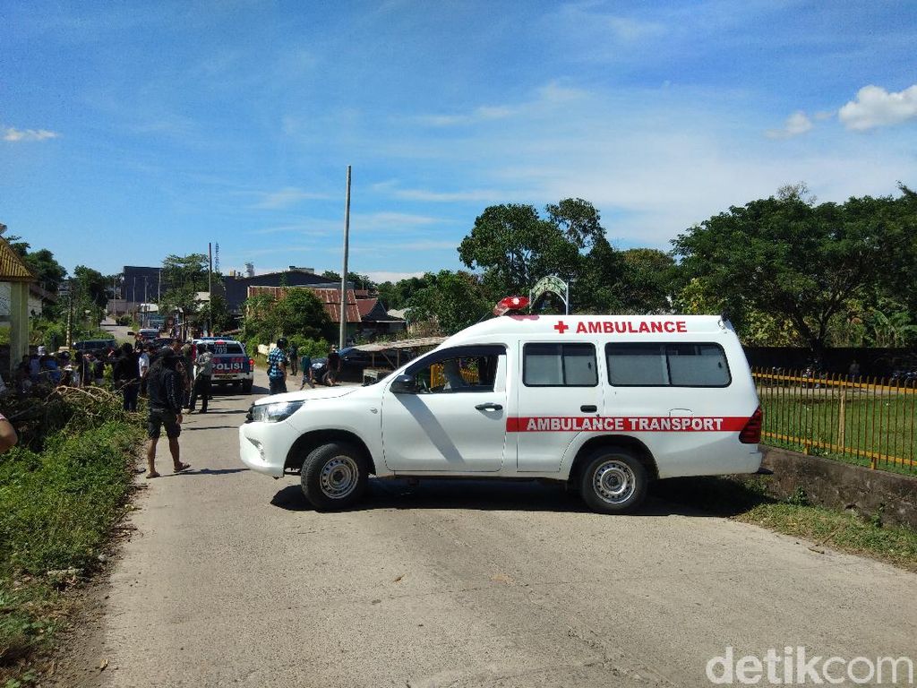 Astaga! Gegara Parno Corona Jenazah Bocah Leukimia Ditolak Warga Astaga! Gegara Parno Corona Jenazah Bocah Leukimia Ditolak Warga