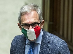 Mau Buat Masker Kain Sendiri? Ini Bahan Kain Terbaik yang Bisa Cegah Corona