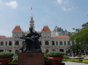 Balai Kota Ho Chi Minh Vietnam yang Memukau