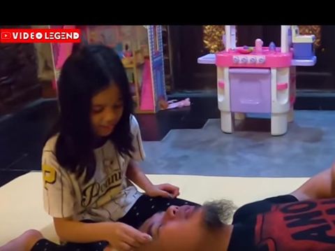 Shafeea, Putri Ahmad Dhani-Mulan Mengaku Anti-Sosial di Sekolah