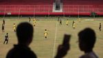 Aksi Pesepakbola Tetap Berlatih di Tengah Pandemi Corona