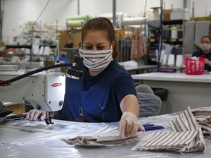 Perlu Tahu! Ini Cara Penggunaan Masker Kain yang Benar untuk Cegah Corona Perlu Tahu! Ini Cara Penggunaan Masker Kain yang Benar untuk Cegah Corona