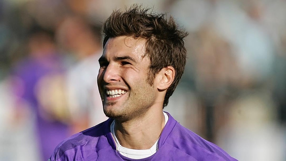 Adrian Mutu menyesal tak pensiun di Fiorentina. (Foto: Instagram @adrian10mutu)