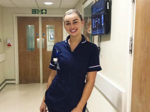 Bintang Reality Show Cantik yang Jadi Perawat Positif Corona