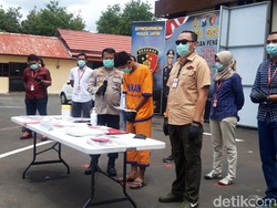 Suami Ini Jual Istrinya dengan Threesome Sejak 2016, Berapa Kali?