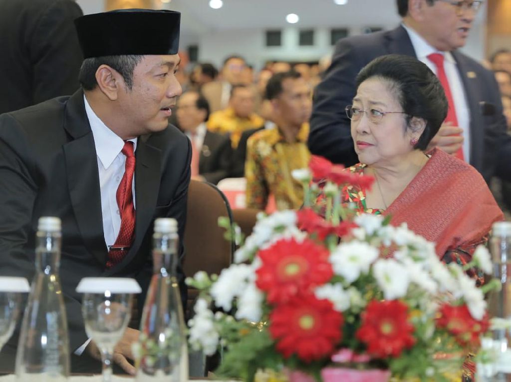 7 Instruksi Megawati ke Kepala Daerah, Salah Satu soal Pemakaman 7 Instruksi Megawati ke Kepala Daerah, Salah Satu soal Pemakaman