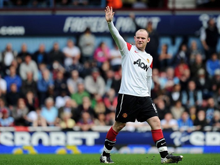 LONDON, ENGLAND - APRIL 02:  Wayne Rooney of Manchester United celebrates his hat trick during the Barclays Premier League match between West Ham United and Manchester United at the Boleyn Ground on April 2, 2011 in London, England.  (Photo by Mike Hewitt/Getty Images)