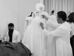 Bantu Tenaga Medis, Sejumlah Desainer Indonesia Kompak Bikin Hazmat