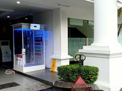 Catat! Nggak Semua Bilik Disinfektan Berbahaya, Asalkan,...
