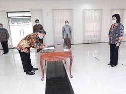 Pegawai Wafat di Tengah Corona, Sri Mulyani Pesan Ini ke Bos LMAN