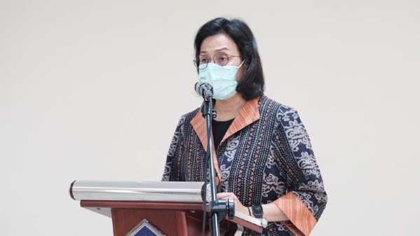 Menkeu Sri Mulyani Indrawati melantik Kepala BKF dan Dirut LMAN