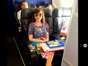 Mengintip Kembali Kulineran Roro Fitria yang Baru Keluar Penjara