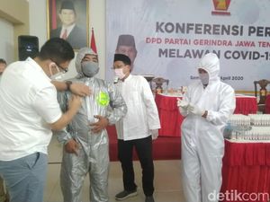 Legislator Gerindra Jateng Saweran Rp 400 Juta untuk Penanganan Corona Legislator Gerindra Jateng Saweran Rp 400 Juta untuk Penanganan Corona