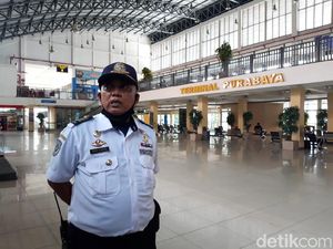 Corona Mewabah, Terminal Bus Purabaya Bungurasih Sepi Penumpang