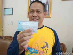 Wabup Kebumen Sumbangkan Gajinya Setahun untuk Penanganan Corona