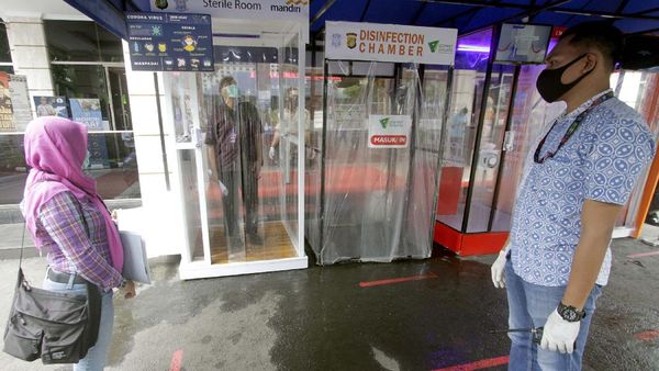 Bilik Antiseptik untuk Polda Metro Jaya Bilik Antiseptik untuk Polda Metro Jaya