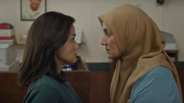 Gina S Noer berhasil menggarap serial Saiyo Sakato dengan baik. Serial drama komedi ini memiliki naskah yang baik, cerita yang natural dan pembentukn serta pengembangan karakter yang baik.