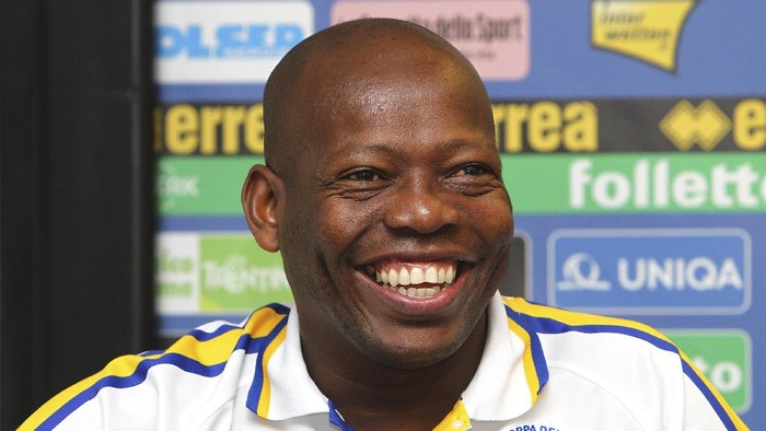 COLLECCHIO, ITALY - MAY 10:  Faustino Asprilla attends the Parma FC press conference for the unveiling of the commemorative shirt for the 20th anniversary of the victory of the UEFA Cup Winners Cup on May 10, 2013 in Collecchio, Italy.  (Photo by Marco Luzzani/Getty Images)