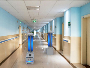 LIPI dan Tel-U Bikin Robot Disinfektan, Begini Penampakannya